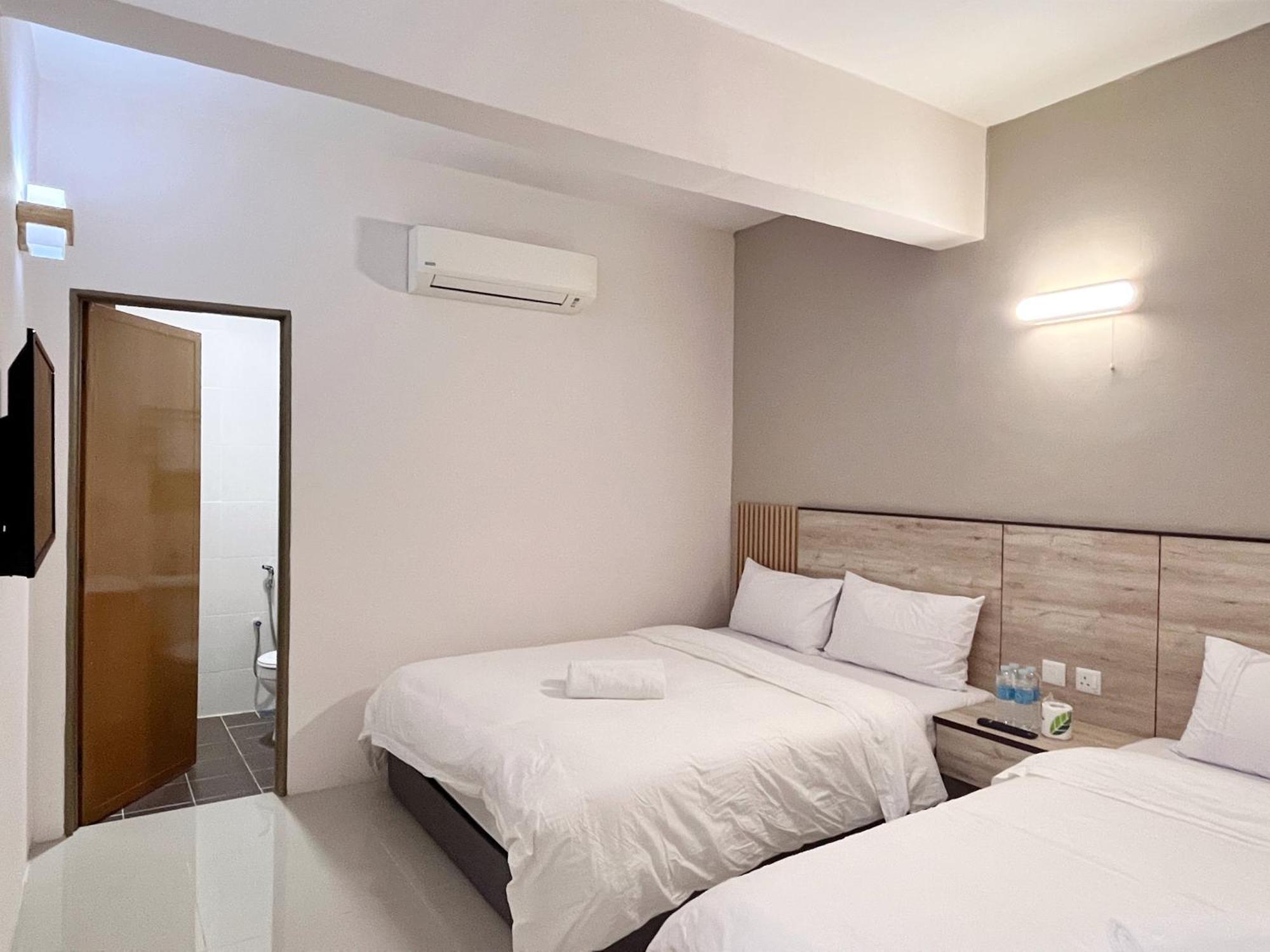 Vilana Hotel Arau Luaran gambar